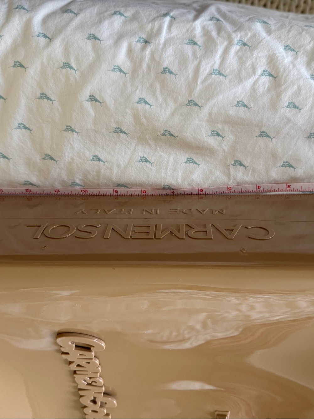 Carmen Sol Glossy Stud-Trim Jelly Large Camel Tote with Logo Charm - Picture 13 of 16
